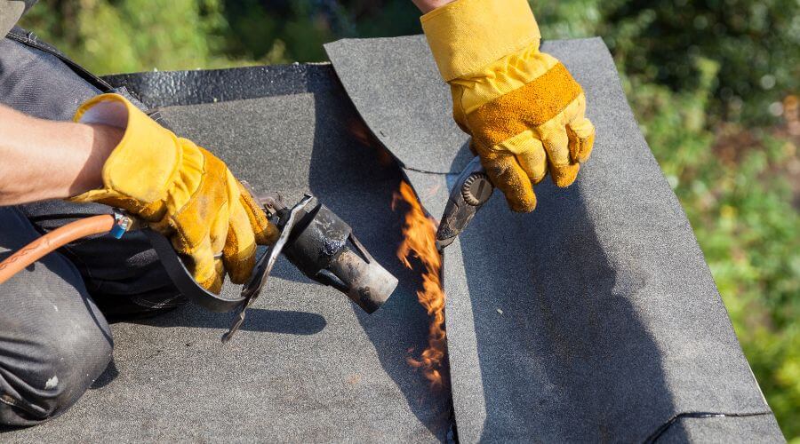 Professional gutter cleaning in United, PA